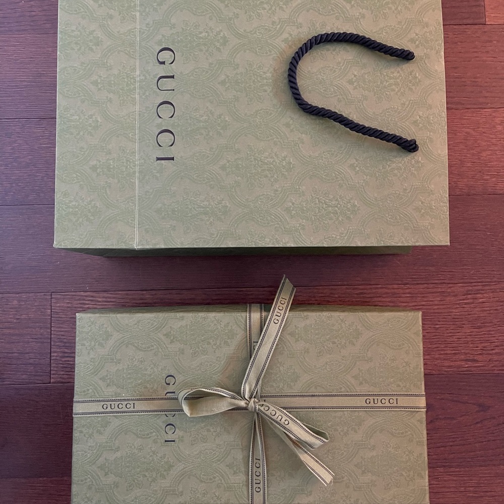 *empty* Gucci box+ bag